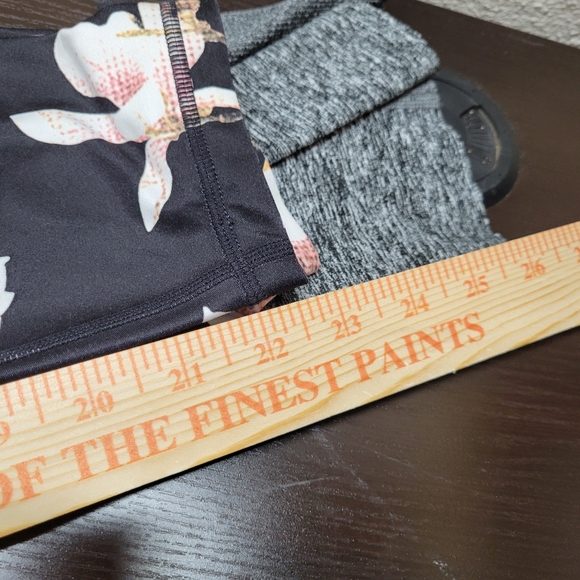 LOT OF 4 Athleta Leggings: Floral, Stripe, Mesh, Exhale - Size M / MP - Picture 8 of 11
